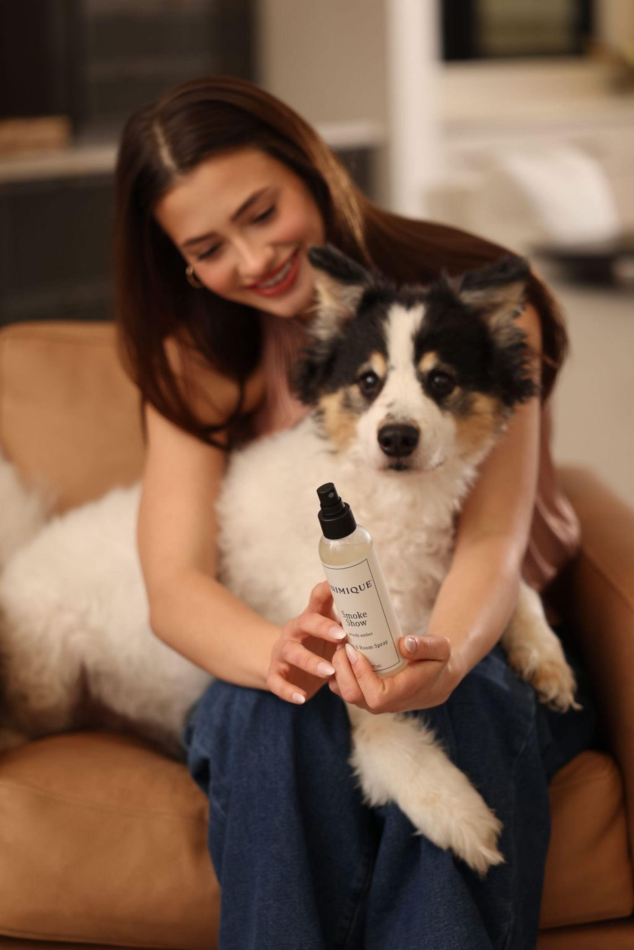 Pet-safe room and linen spray for homes with dogs and cats — Animique